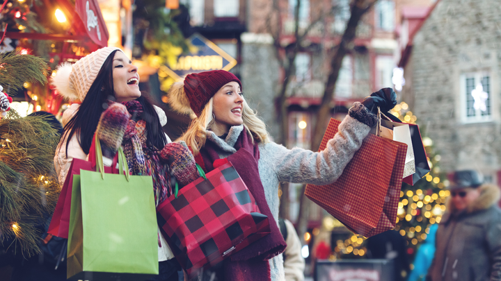 Surviving the Holiday Season: A Comprehensive Guide to Managing Debt and Holidays on Finance